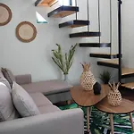 Lamprini's Deluxe 리메나스