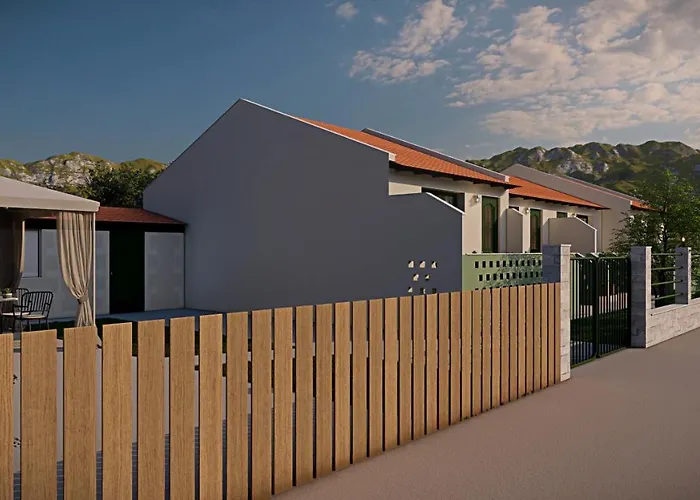 Lamprini's Deluxe Han Limenas (Thasos)