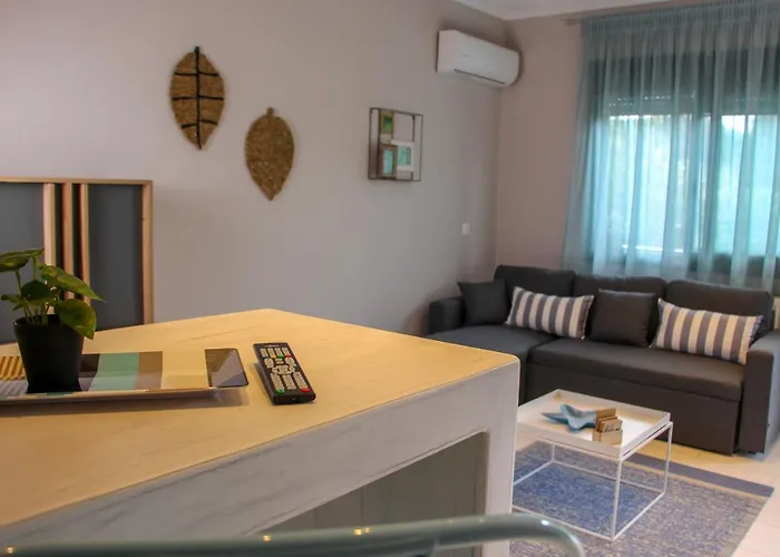 Lamprini's Deluxe Han