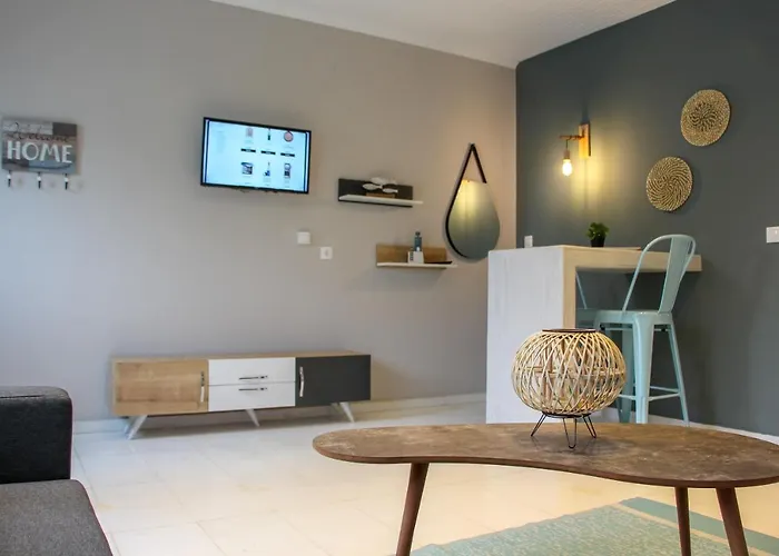 Han Lamprini's Deluxe *