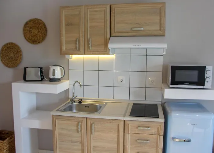 Lamprini's Deluxe * Limenas (Thasos)