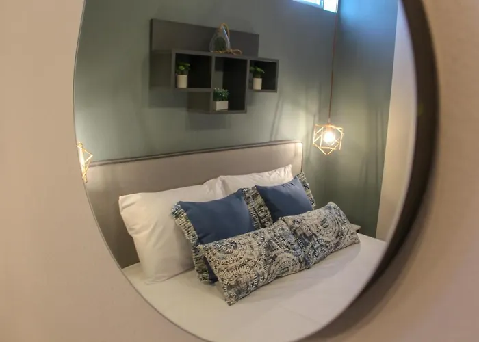 Lamprini's Deluxe Han *