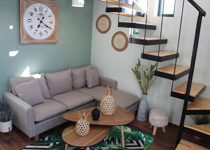 Han Lamprini's Deluxe