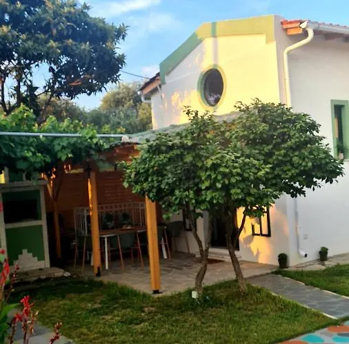 Lamprini's Deluxe * Limenas (Thasos)