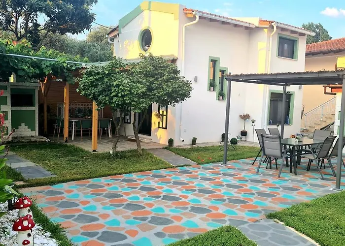 Lamprini's Deluxe * Limenas (Thasos)